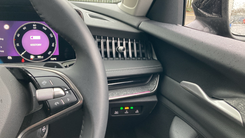 Skoda Superb 1.5 TSI e-TEC SE L 5dr DSG Petrol Hatchback